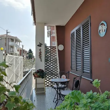 La Casa Di Laura Apartment Cirie Exterior photo